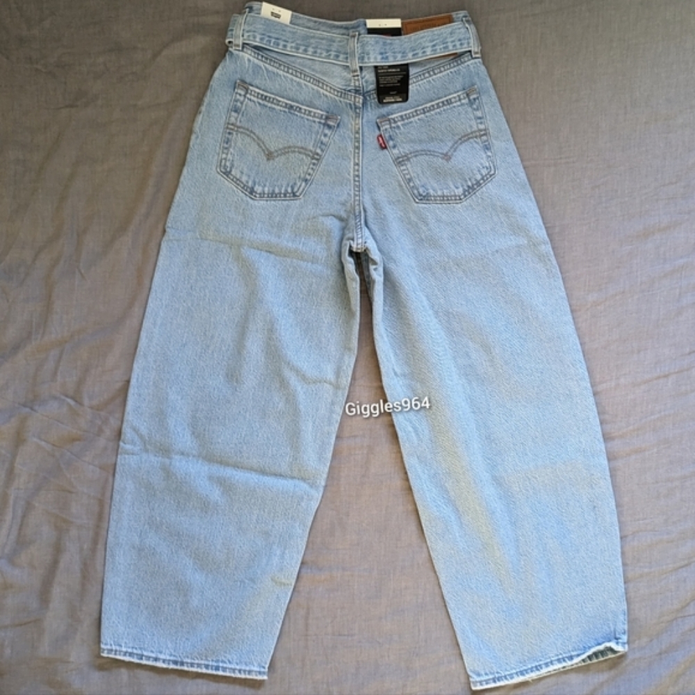 Levi's Belted Baggy Jeans in Living Legend